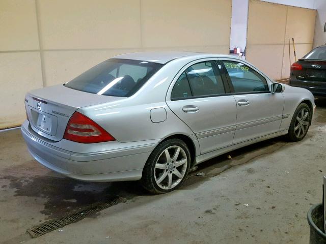 WDBRF40J64A567253 - 2004 MERCEDES-BENZ C 230K SPO SILVER photo 4