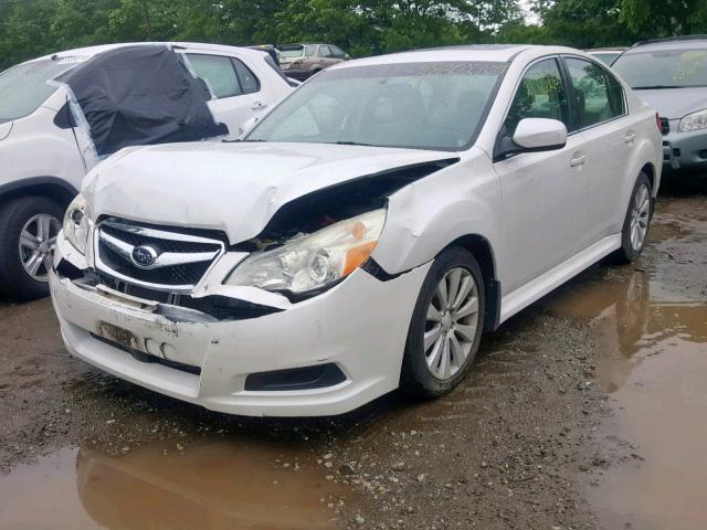 4S3BMEL67A2233986 - 2010 SUBARU LEGACY 3.6 WHITE photo 2