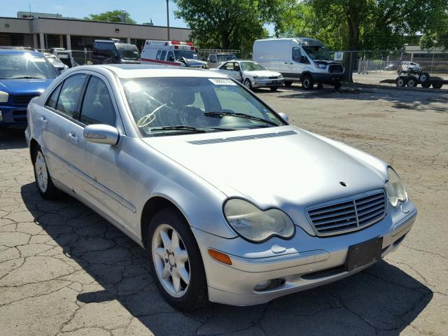 WDBRF61J13F311422 - 2003 MERCEDES-BENZ C 240 SILVER photo 1