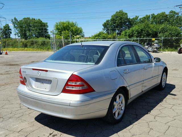 WDBRF61J13F311422 - 2003 MERCEDES-BENZ C 240 SILVER photo 4