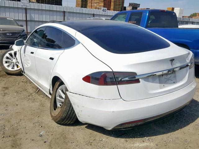 5YJSA1E14GF154137 - 2016 TESLA MODEL S WHITE photo 3