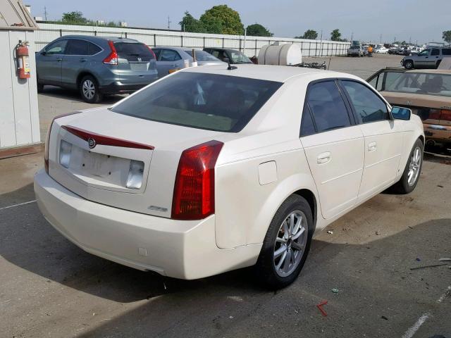 1G6DP577X60163649 - 2006 CADILLAC CTS HI FEA WHITE photo 4