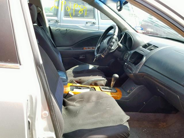 1N4BL11E22C145533 - 2002 NISSAN ALTIMA SE SILVER photo 5