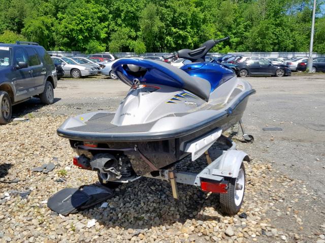 PLE27328D303 - 2004 POLARIS JETSKI BLUE photo 4