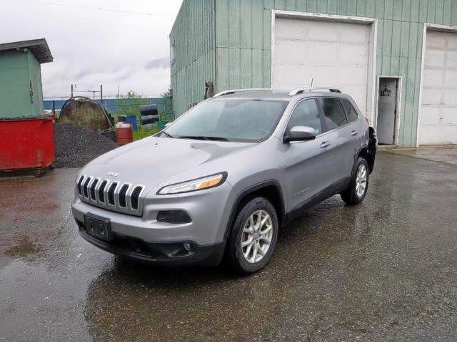 1C4PJMCB2GW289020 - 2016 JEEP CHEROKEE L SILVER photo 2