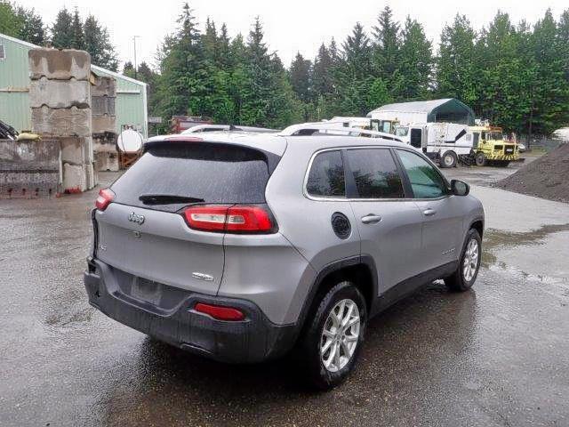 1C4PJMCB2GW289020 - 2016 JEEP CHEROKEE L SILVER photo 4