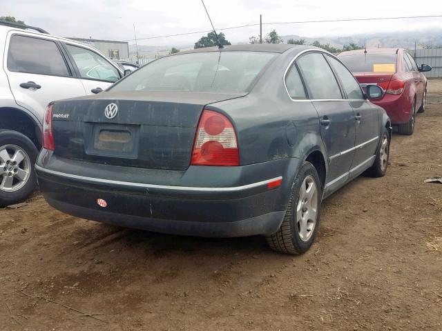 WVWMD63B94E175782 - 2004 VOLKSWAGEN PASSAT GL GREEN photo 4