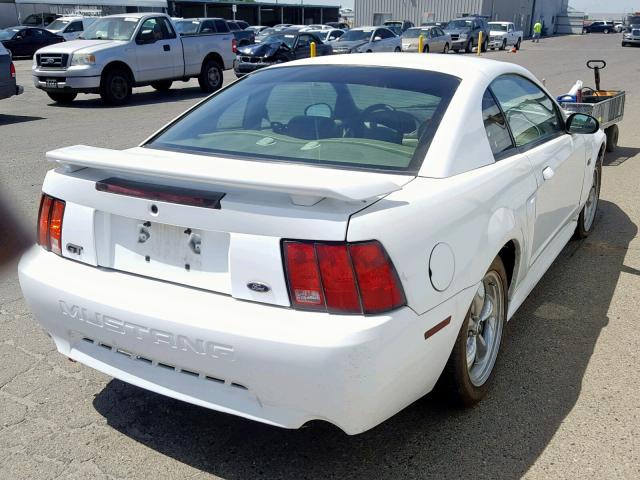 1FAFP42X3YF300007 - 2000 FORD MUSTANG GT WHITE photo 4