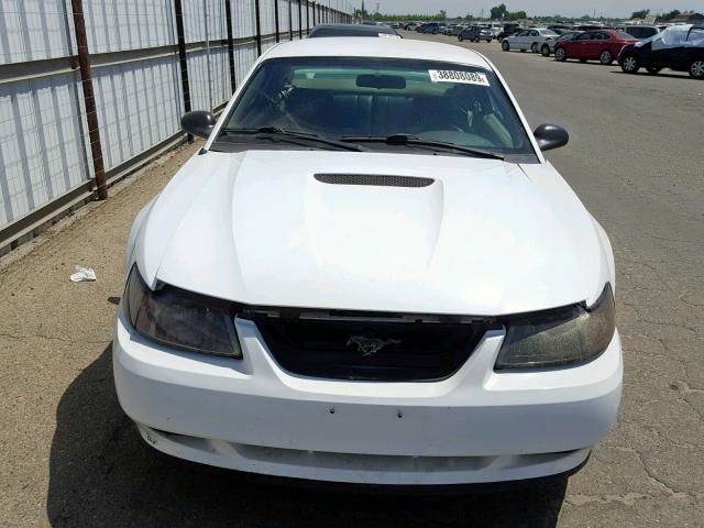 1FAFP42X3YF300007 - 2000 FORD MUSTANG GT WHITE photo 9