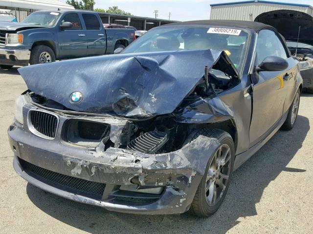 WBAUN13569VH81316 - 2009 BMW 128 I BLUE photo 2