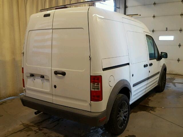 NM0LS7AN9BT062330 - 2011 FORD TRANSIT CO WHITE photo 4