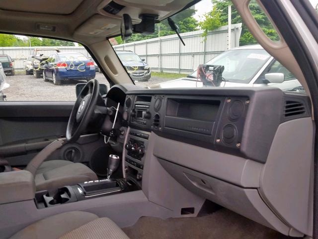1J8HG48K16C207198 - 2006 JEEP COMMANDER 灰色 照片 5