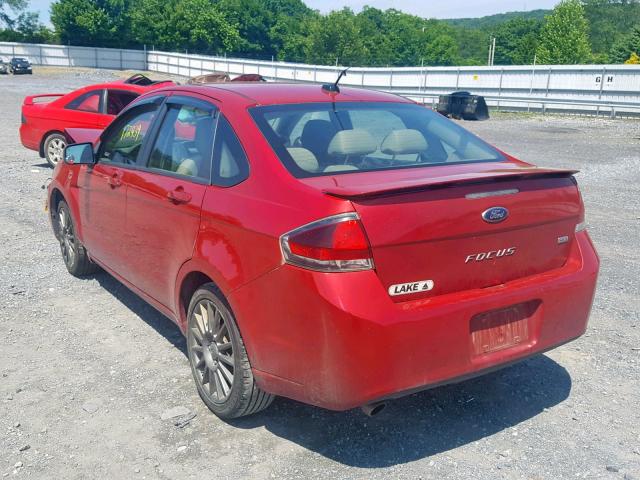 1FAHP3GN3AW252573 - 2010 FORD FOCUS SES RED photo 3