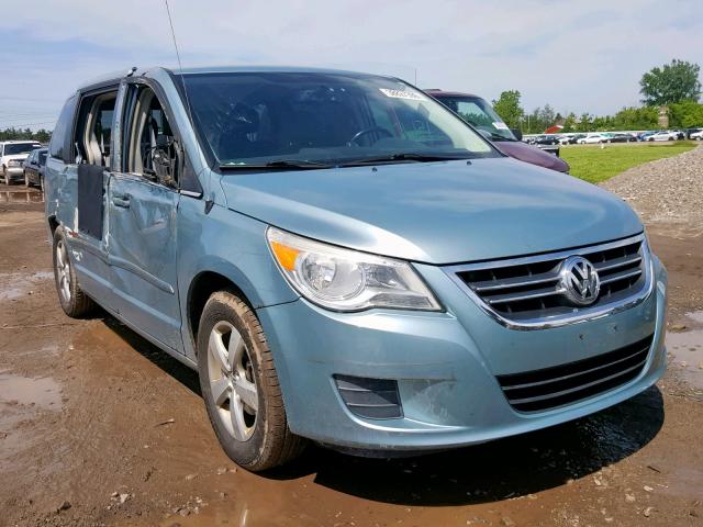 2V4RW3D11AR316174 - 2010 VOLKSWAGEN ROUTAN SE BLUE photo 1