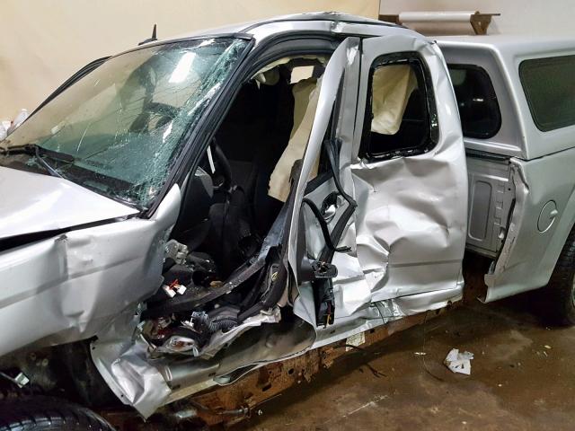 1GCESCF95C8130675 - 2012 CHEVROLET COLORADO L SILVER photo 10