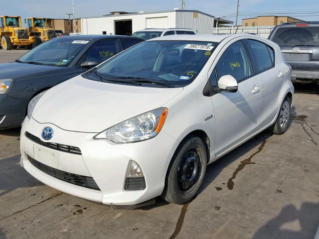 JTDKDTB37C1006382 - 2012 TOYOTA PRIUS C WHITE photo 2