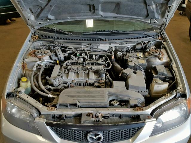 JM1BJ226521558460 - 2002 MAZDA PROTEGE DX SILVER photo 7