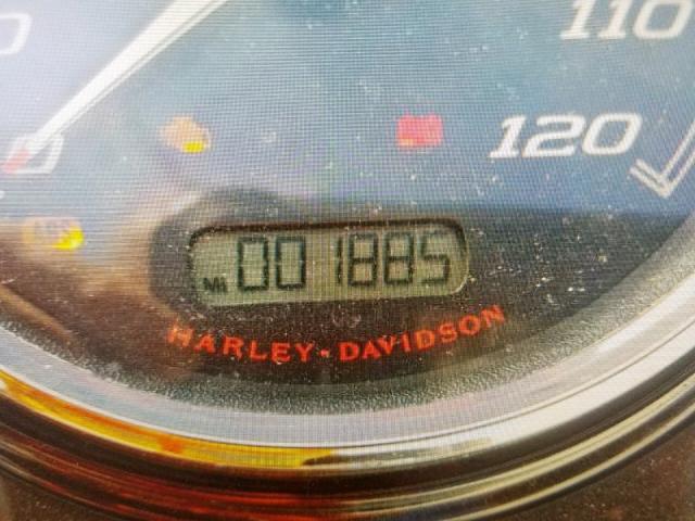 1HD1KVC18JB613133 - 2018 HARLEY-DAVIDSON FLHRXS GRAY photo 7