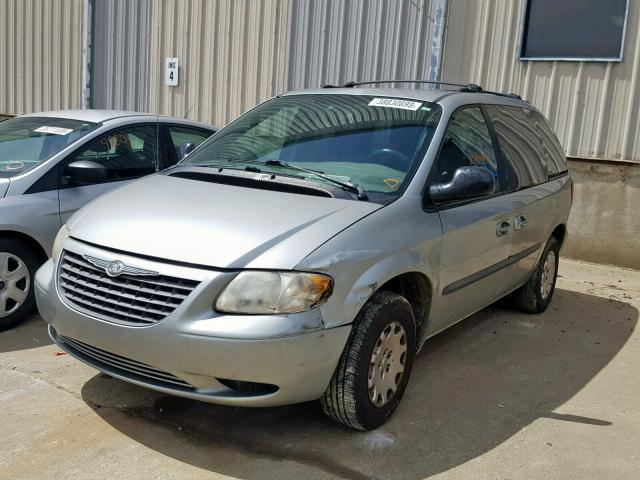 1C4GJ45353B114428 - 2003 CHRYSLER VOYAGER LX SILVER photo 2