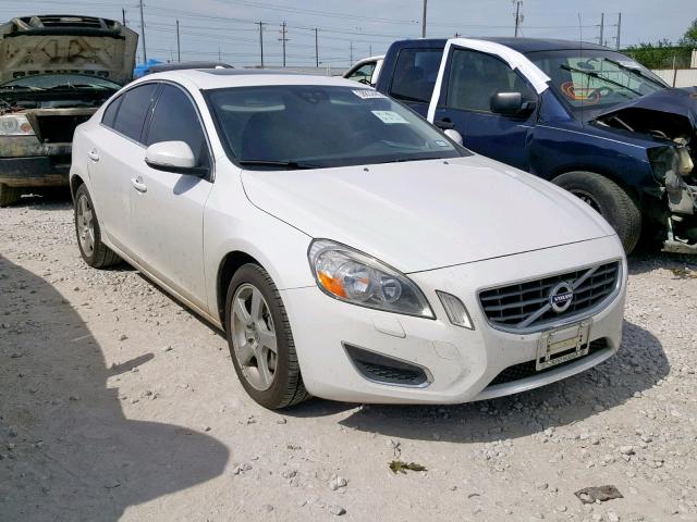 YV1622FS4C2079555 - 2012 VOLVO S60 T5 WHITE photo 1