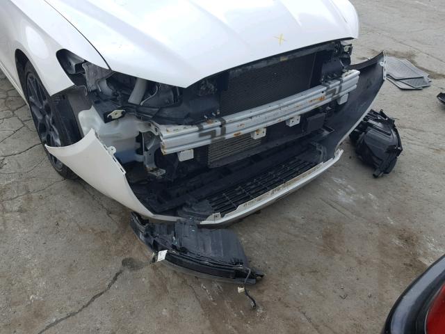 3FA6P0D90ER144899 - 2014 FORD FUSION TIT WHITE photo 9