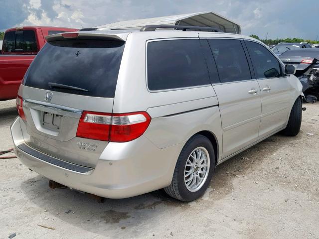 5FNRL38855B102073 - 2005 HONDA ODYSSEY TO SILVER photo 4