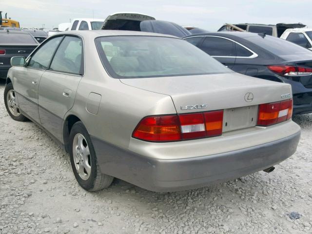 JT8BF28G7X0235671 - 1999 LEXUS ES 300 SILVER photo 3