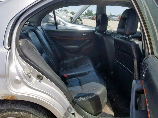 2HHES36884H004214 - 2004 ACURA 1.7EL PREM SILVER photo 6