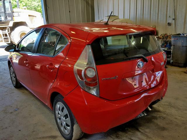 JTDKDTB33E1061625 - 2014 TOYOTA PRIUS C RED photo 3