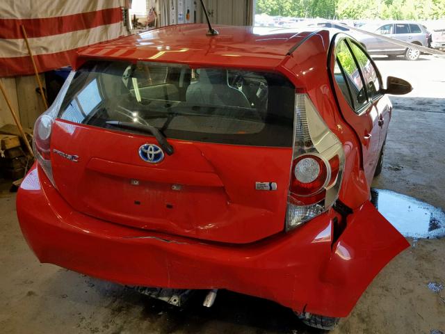 JTDKDTB33E1061625 - 2014 TOYOTA PRIUS C RED photo 9