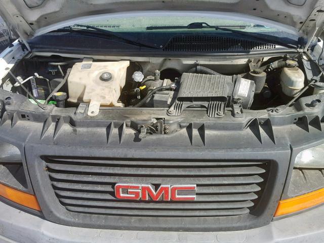 1GTHG39U131114853 - 2003 GMC SAVANA G35 WHITE photo 7