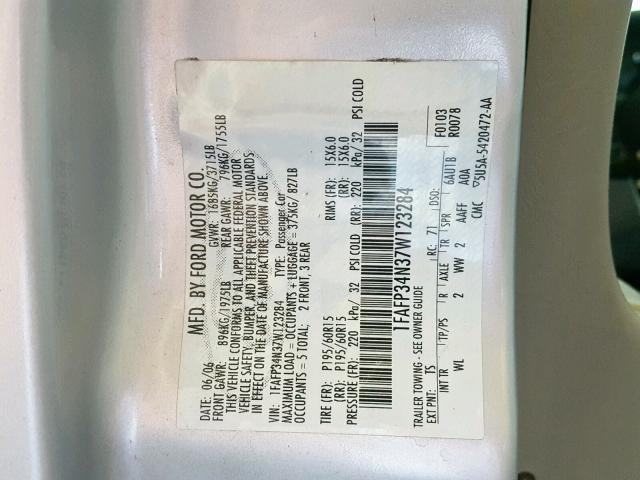 1FAFP34N37W123284 - 2007 FORD FOCUS ZX4 SILVER photo 10