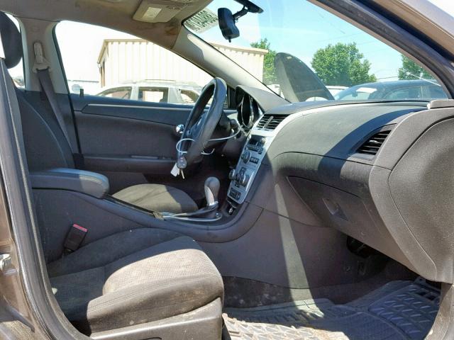 1G1ZC5EB4A4145227 - 2010 CHEVROLET MALIBU 1LT 灰色 照片 5