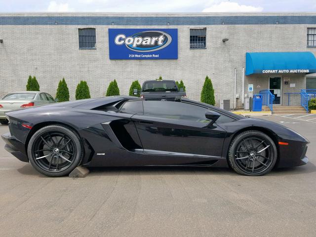 ZHWUR1ZD3FLA03155 - 2015 LAMBORGHINI AVENTADOR BLACK photo 9