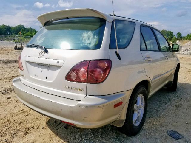 JT6HF10U1Y0151653 - 2000 LEXUS RX 300 WHITE photo 4