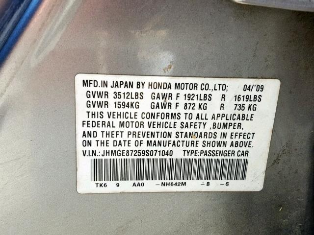 JHMGE87259S071040 - 2009 HONDA FIT GRAY photo 10