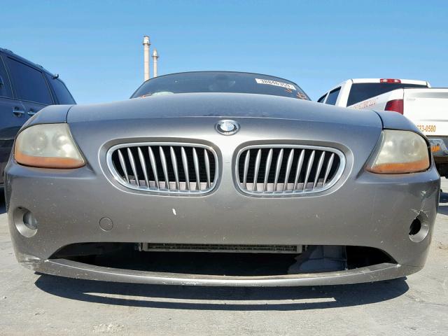 4USBT53554LU07704 - 2004 BMW Z4 3.0 SILVER photo 9