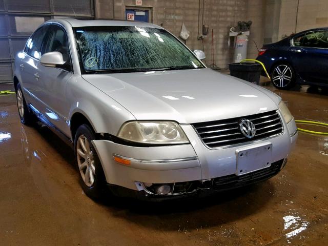 WVWPD63B04P249494 - 2004 VOLKSWAGEN PASSAT GLS SILVER photo 1