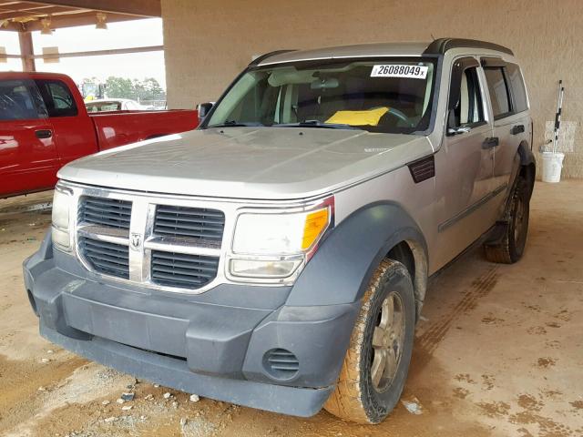 1D8GU28K98W272660 - 2008 DODGE NITRO SXT SILVER photo 2