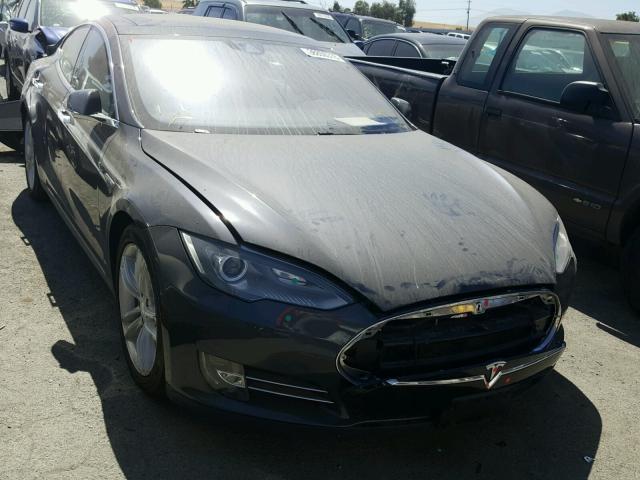 5YJSA1E24FF110176 - 2015 TESLA MODEL S GRAY photo 1