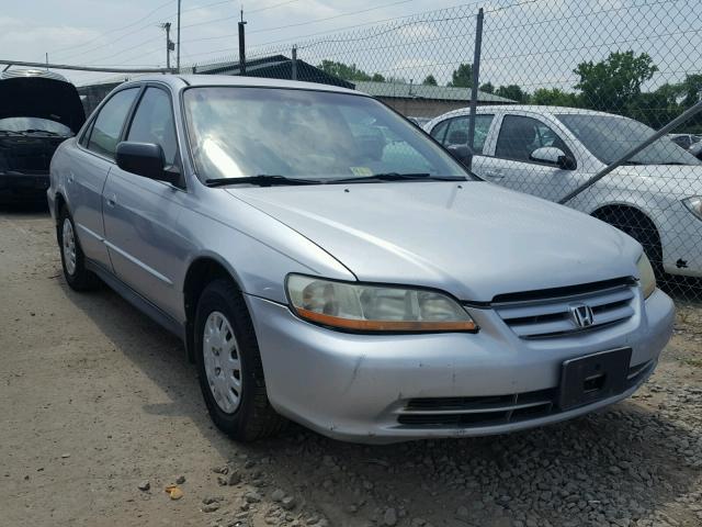 1HGCF86622A135873 - 2002 HONDA ACCORD VAL SILVER photo 1