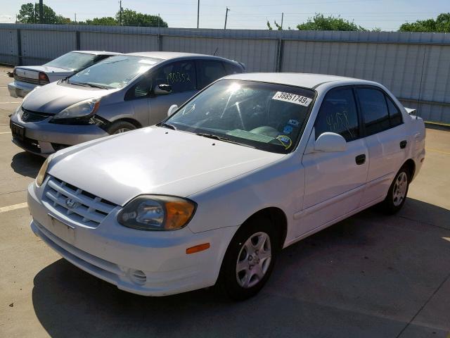 KMHCG45C63U481903 - 2003 HYUNDAI ACCENT GL WHITE photo 2