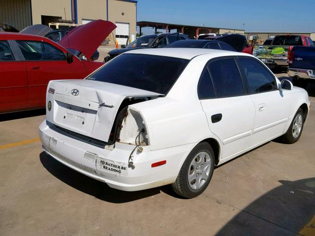 KMHCG45C63U481903 - 2003 HYUNDAI ACCENT GL WHITE photo 4