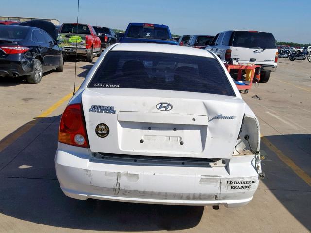 KMHCG45C63U481903 - 2003 HYUNDAI ACCENT GL WHITE photo 9