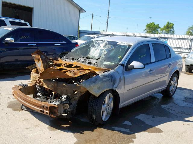 1G1AL55F977166243 - 2007 CHEVROLET COBALT LT SILVER photo 2