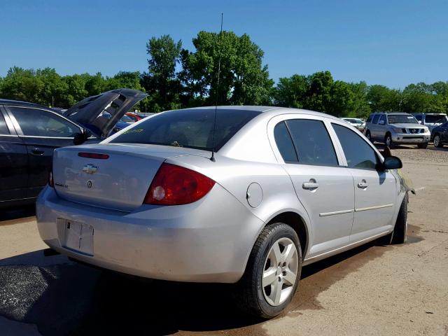 1G1AL55F977166243 - 2007 CHEVROLET COBALT LT SILVER photo 4