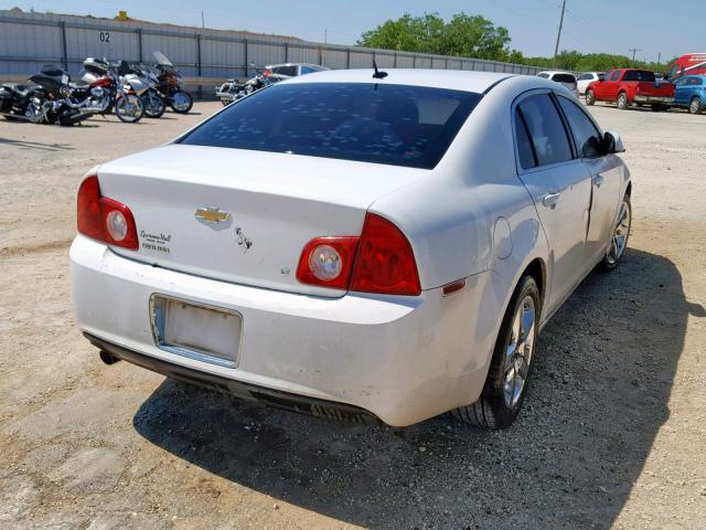 1G1ZH57B19F177938 - 2009 CHEVROLET MALIBU 1LT WHITE photo 4