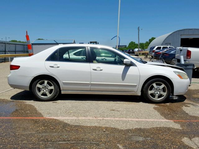 JHMCN36435C005966 - 2005 HONDA ACCORD HYB WHITE photo 9