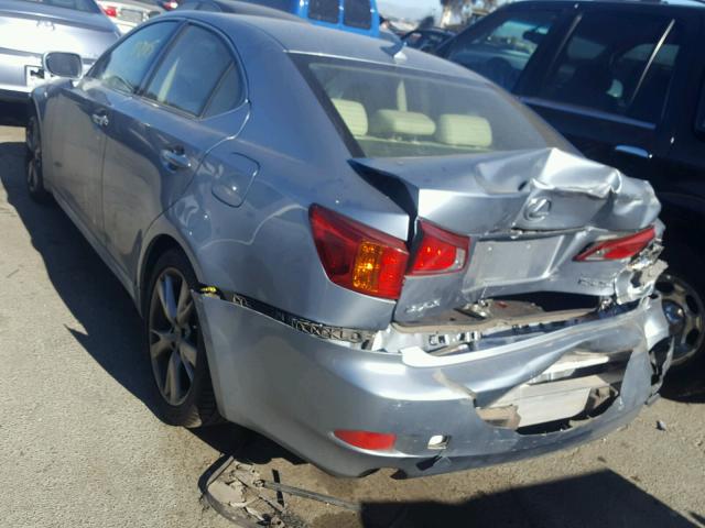 JTHBF5C23A5123960 - 2010 LEXUS IS 250 SILVER photo 3