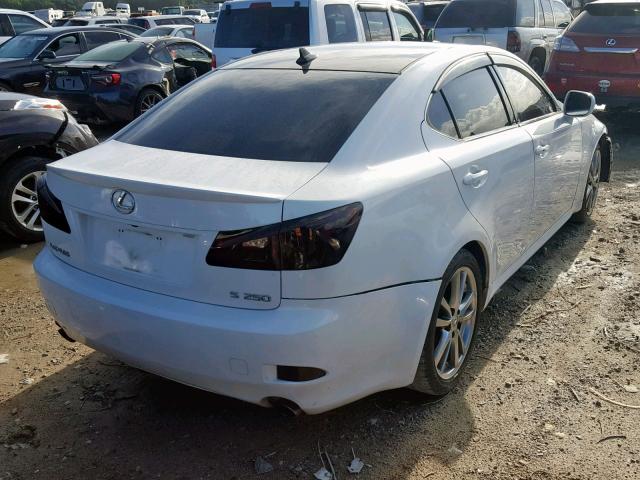 JTHBK262185065864 - 2008 LEXUS IS 250 WHITE photo 4